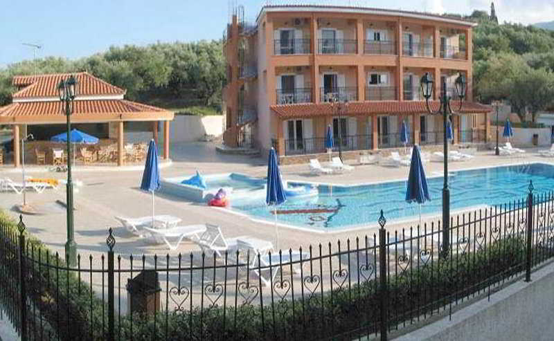 Appart hôtel ζante Dolphin 2*